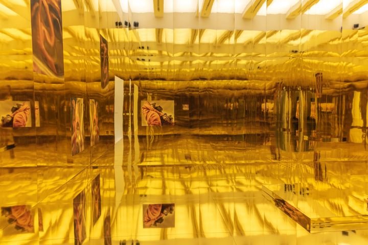 Maria Hassabi: I’ll Be Your Mirror, 2023. Installation views, Tai Kwun Contemporary, Hong Kong. Courtesy the artist; The Breeder, Athens.