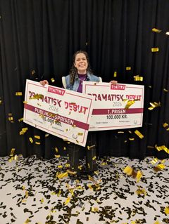 Heidi C. Nielsen med beviset på sejren.