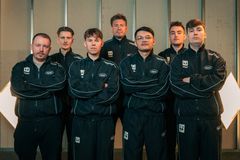 TRICKED team photo + Nicklas Bendtner