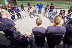 FOR ALLE. Gerlev Center for Leg & Bevægelse har solid erfaring i at tilpasse lege- og idrætsaktiviteter, så alle deltage på deres egen måde.