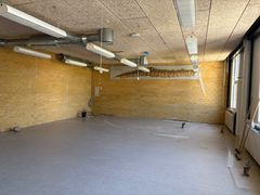 Både fysik og biologilokalet får en større overhaling, så det fremstår indbydende for eleverne på Vorbasse Skole.