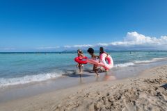 Sol, ski, storbyweekend, retreats, strandferie med ungerne. Eventyr er højt prioriteret, også udenfor skoleferierne