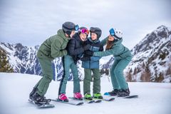 En årlig skiferie er fast tradition for omkring en halv million danskere