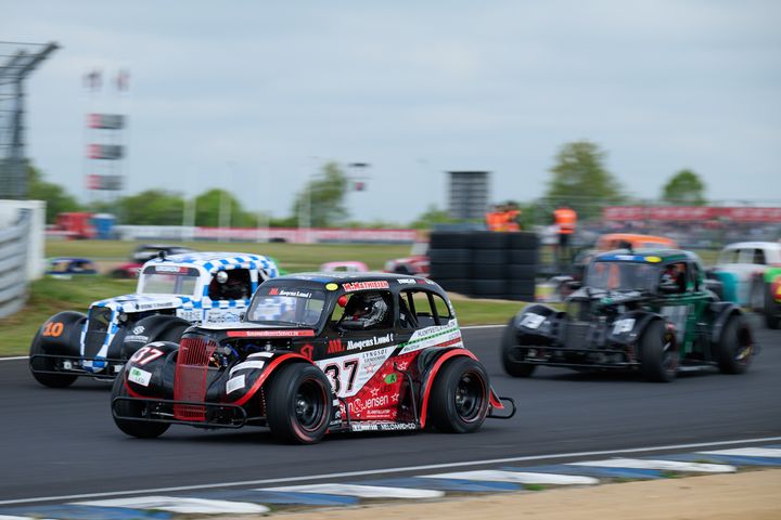 Legend Car Cup stod for en god del af underholdningen ved Forårsløbet på FDM Jyllandsringen