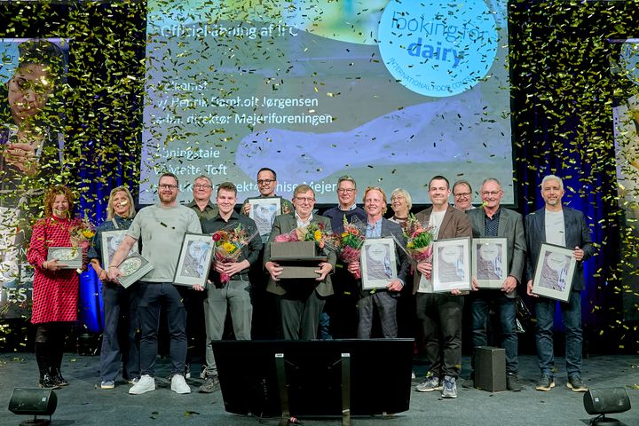 De tre vindere af International Food Contest 2025 blev tirsdag hyldet på scenen i hal D i MCH Messecenter Herning sammen med vinderne af Mejeriforeningens Gourmetpris.