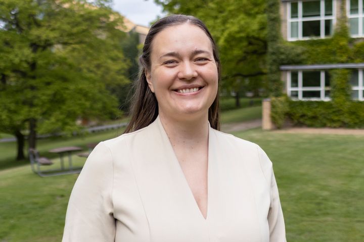 Amalie Trangbæk er adjunkt på Statskundskab og modtager i dag Undervisningsprisen 2026.