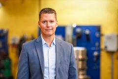 Mark Sørensen ser frem til at lære sine kollegaer hos Engskov og virksomhedens trofaste kunder at kende: "Samtidig glæder jeg mig til at styrke vores opsøgende indsats og synlighed. Engskovs størrelse og evne til både at svejse og bearbejde, sammen med vores ekspertise, er afgørende konkurrencefordele, som kan skabe værdi for industrikunder i mange segmenter."
