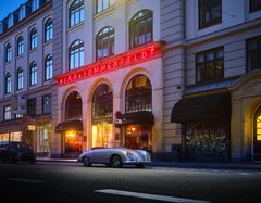 Selvom Kjær & Sommerfeldt har over 150 års tradition bag sig og ikoniske fysiske butikker, har virksomheden i dag forvandlet sig til en moderne og digitalt funderet organisation.