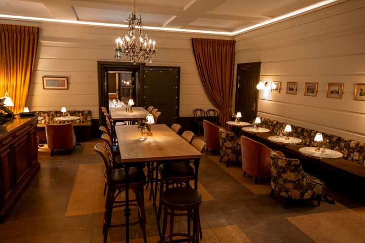 Danmarks ældste vinhandel, Kjær & Sommerfeldt, har vundet den prestigefyldte German Design Award 2026 i kategorien "Excellent Architecture – Interior Architecture Public" for deres butik i Odense.