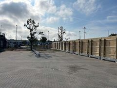 En byggeplads er ved at blive etableret ved Thomas Koppels Gade/Volume Village. Banedanmark har i alt 11 byggepladser tilknyttet projektet, og i efteråret vil seks af dem være i brug.