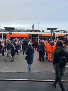 Indvielse af batteritog på Holsterbo Station