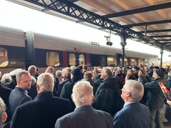 Indvielse af batteritog på Holsterbo Station