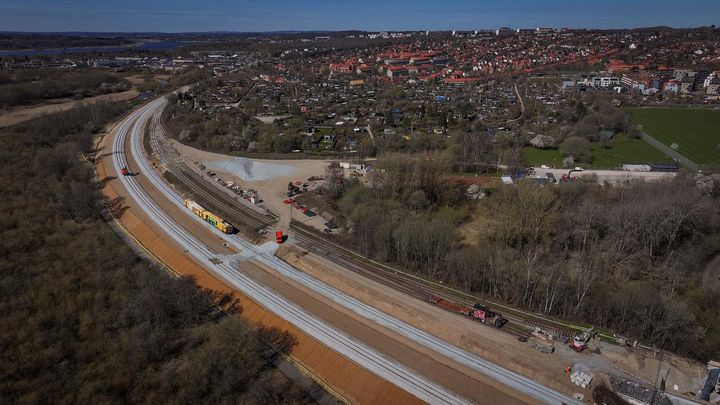 Der kører igen tog fra Aarhus mod nord efter tre måneders spærring.
