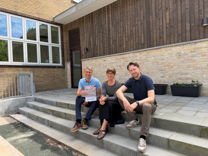 Fra venstre: Karsten Rosenlund Aagaard, Annemie Sandahl Pedersen og Michael Kjær Maagaard, der står bag den nye håndbog om fagkrav til bæredygtigt bygningsvedligehold.