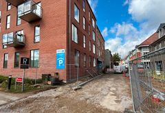 Kantstenene er ved at blive sat op, og i uge 33 skal der lægges ny belægning i Klostergade på strækningen mellem Munkegade og Gråbrødregade.