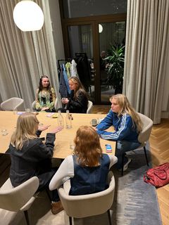 Gruppearbejde, hvor influenterne taler om problematikker forbundet med af være en rollemodel.