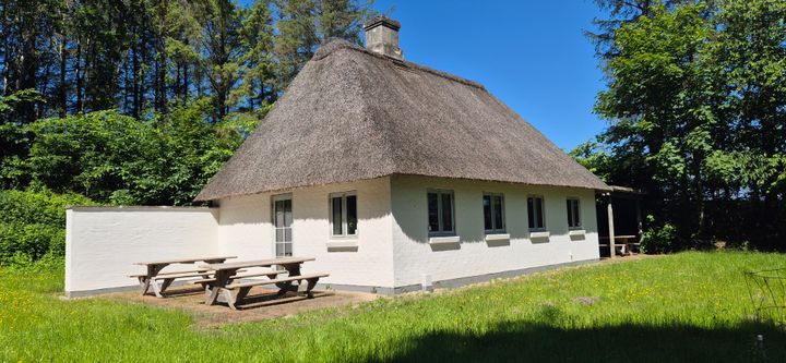 Krakahytten ved Brusgård er et af de fem formidlingssteder, som nu er opgraderet og fremover kan bookes af blandt andet institutioner og foreninger.