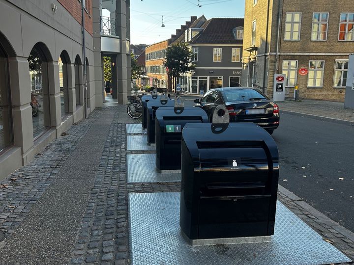 Den nye type nedgravede containere kendes fra bl.a. Nørregade.