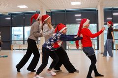 Elever på Nordagerskolen i Ringe har aktiviteter fra Bevægelsesjulekalenderen.