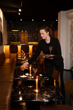 Floormanager Clara Kronby