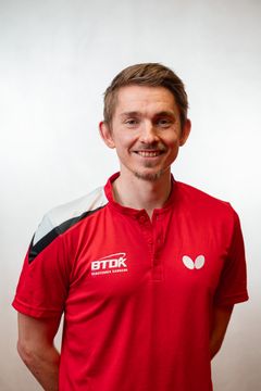 Magnus Mallander er damelandsholdstræner og eliteansvarlig hos Bordtennis Danmark