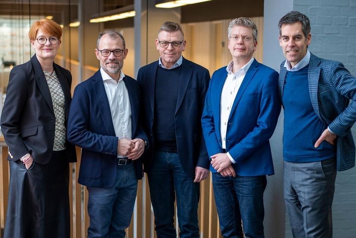 Anne Skriver Andersen, Jesper Gyllenborg, Martin Magelund Rasmussen, Erik Jylling og Jens Gordon Clausen udgør den samlede koncerndirektion for Region Østdanmark.