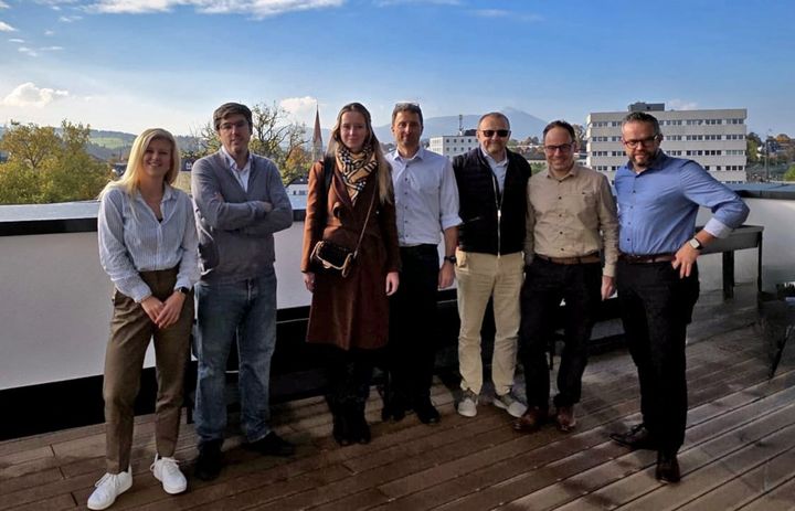 From left to right: Nela Tesch (Strategic BESS Purchaser, MaxSolar GmbH), Antonio Montoto Rojo (Head of Storage, Greenvolt Power), Agnieszka Szot-Pokrzywka (Head of Project Management Office, Greenvolt Power), Stefan Schmidlkofer (Director BESS, MaxSolar GmbH), Jacek Bladek (COO, Greenvolt Power), Christian Stang (Head of Strategic Purchasing, MaxSolar GmbH), and Christoph Strasser (CEO, MaxSolar GmbH).