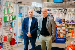 Pharmovital er stiftet af brødrene Kristian Krogh (th.) og Eskil Krogh (tv.). Virksomheden udvikler og distribuerer kosttilskud og medicinsk udstyr med fokus på kvalitet, dokumentation og innovation.