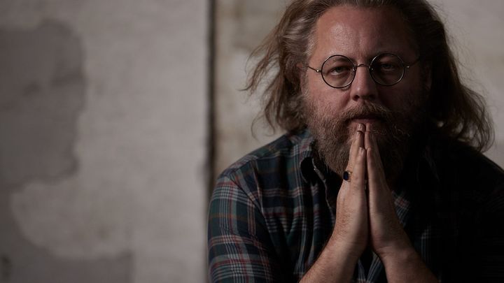 Intimkoncert på M/S Museet for Søfart: Oplev Søren Huss ved en akustisk solokoncert i museets unikke auditorium d. 26. november.