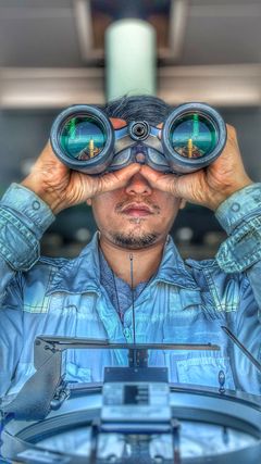 Titel: 'Fokus'. Lokation: Østlige Afrika. Fotograferet af Winston Flores, 2025. Indgår i udstillingen Life at Sea på M/S Museet for Søfart. Alle fotos stammer fra ITF Seafarers' Trust's digitale billedarkiv.