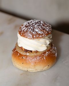 Semla fra Juno the Bakery.