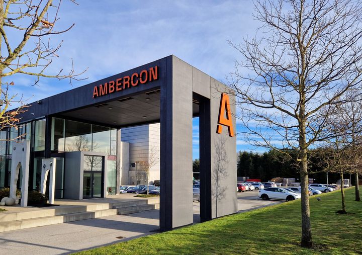 Hos Ambercon i Støvring oplever man, at de største udfordringer i byggeriet opstår længe før første spadestik.