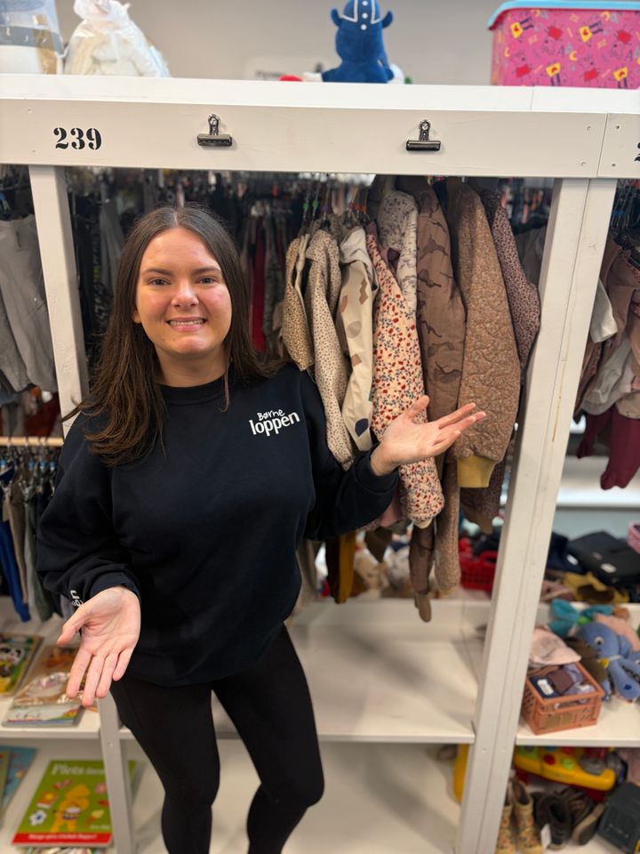 Mai Lauritzen, butikschef i Børneloppen Randers
