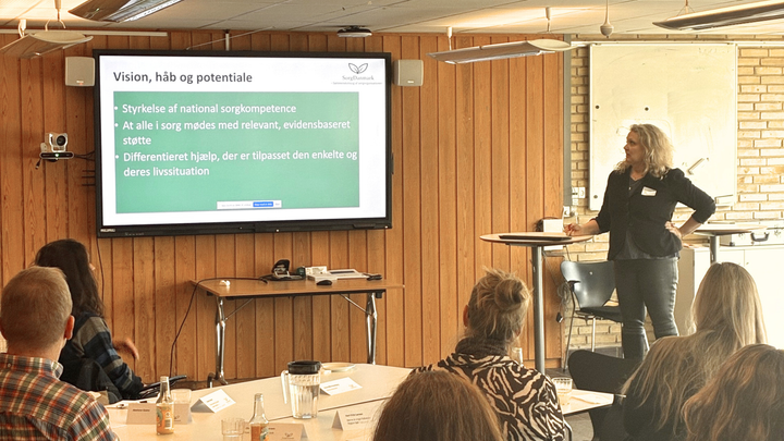 Direktør i Dansk Center for Famiiler & Sorg, Birgitte Sofia Horsten, ved SorgDanmarks arrangement