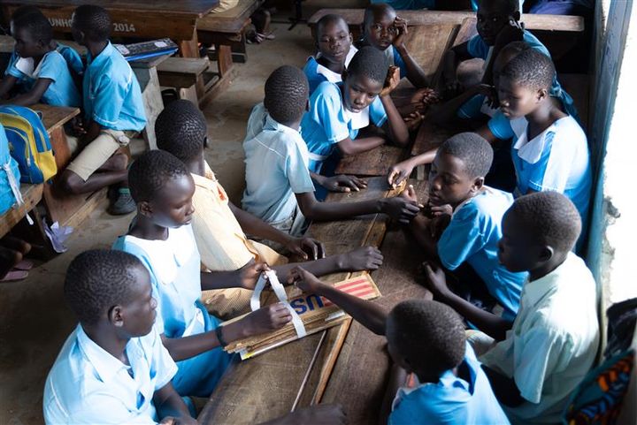 Børn i skole i Uganda