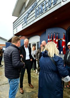 Borgmester Kasper Bjerregaard var både med på de unges workshop og med til madeventet på Grenaa Havn.