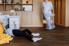 Danske patienter og plejepersonale får nu adgang til topsikker schweizisk teknologi, når QUMEA integerer sin intelligente sensor-teknologi med Systematics kliniske sundheds software. Foto: QUMEA