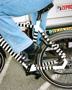 De fem special editions lanceres med Mads Nørgaards kendte striber