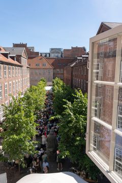 Vartovs bygninger set fra Grønnegården