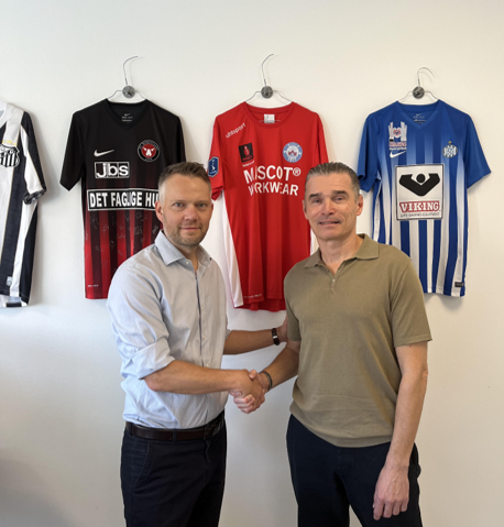 Christian Sørensen CEO hos NewC Spor og Flemming Kjellerup Direktør i Sport Live
