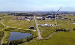 Danmark har en unik position med omfattende teknologisk ekspertise inden for især elektrolyse samt et stærkt industrielt udviklingsmiljø med fokus på både forskning og innovation.