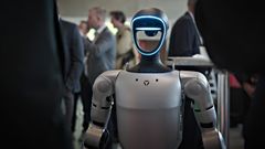 Et omdrejningspunkt i indsatsen er fremtiden for generativ AI – avanceret kunstig intelligens, der gør det muligt for robotter at lære, improvisere og samarbejde langt mere nuanceret end tidligere. Det betyder, at robotter får langt flere anvendelsesmuligheder gennem hurtigere tilpasning og bedre forståelse for de opgaver, de skal løse.