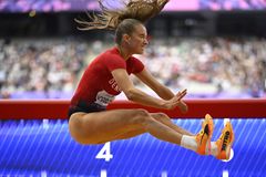 Bjørk Nørremark vinder PL-bronze i længdespring i Paris.