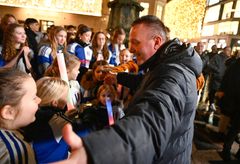 IF Bytoften fra Søborg er vinder af AP Pension og DIF's Årets Idrætsforening 2025. Klubbens formand, Thomas Dreyer, blev overrasket med prisen af DR på Strøget i København.