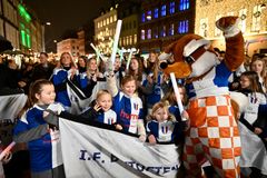 IF Bytoften fra Søborg er vinder af AP Pension og DIF's Årets Idrætsforening 2025. Klubbens formand, Thomas Dreyer, blev overrasket med prisen af DR på Strøget i København.