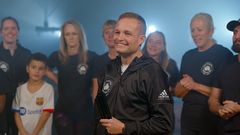 Formand Kim Kristiansen fra Høje-Taastrup Bokseklub modtager DIF og Grundfos Fondens Idrættens Sociale Pris.