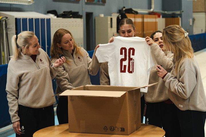 Curlingkvinderne skal repræsentere Danmark ved vinter-OL i nyt olympisk design fra CRAFT.