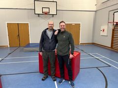 Mikael Vilsbøl og Henning Bergmann fra Vester Mariendal Skole i Aalborg Kommune er blandt årets finalister.