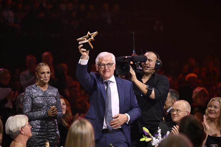 Mogens Damgaard fra "Idræt for Sindet" var den første vinder af Idrættens Sociale Pris, som han modtog i 2023. Grundfos Fonden har nu valgt at fortsætte samarbejdet om prisen, der er sikret frem til 2028.