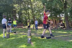 Aktivitet er både i pavillonen og på arealerne omkring pavillonen